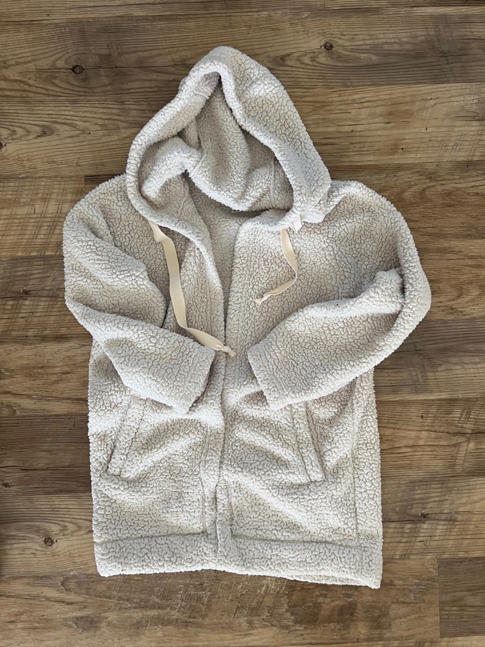 Cozy American Eagle Cream Sherpa Hooded Cardigan Jacket